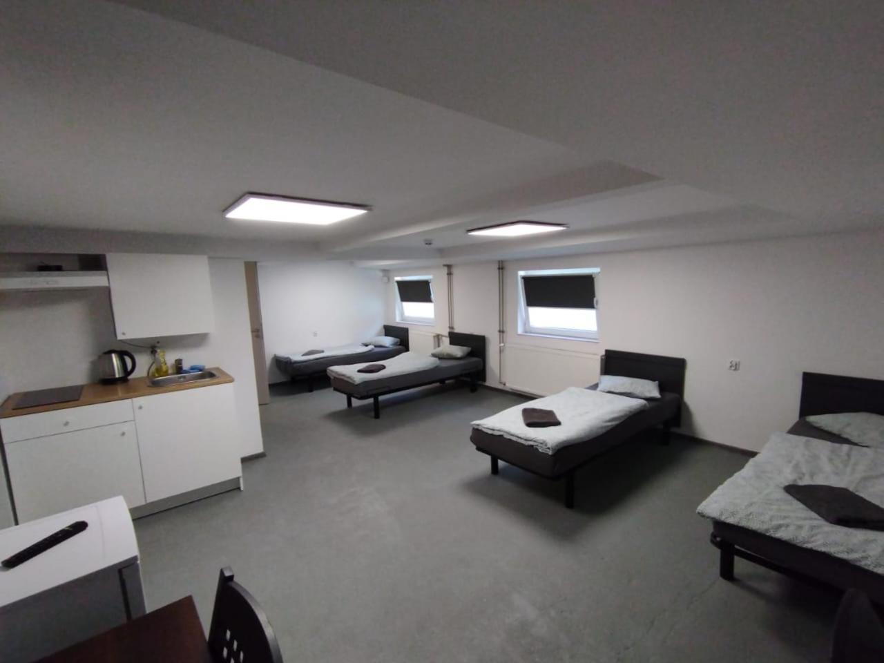 卡托维兹 Mia Mia House旅舍 外观 照片